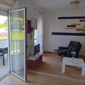 Apartament Toka